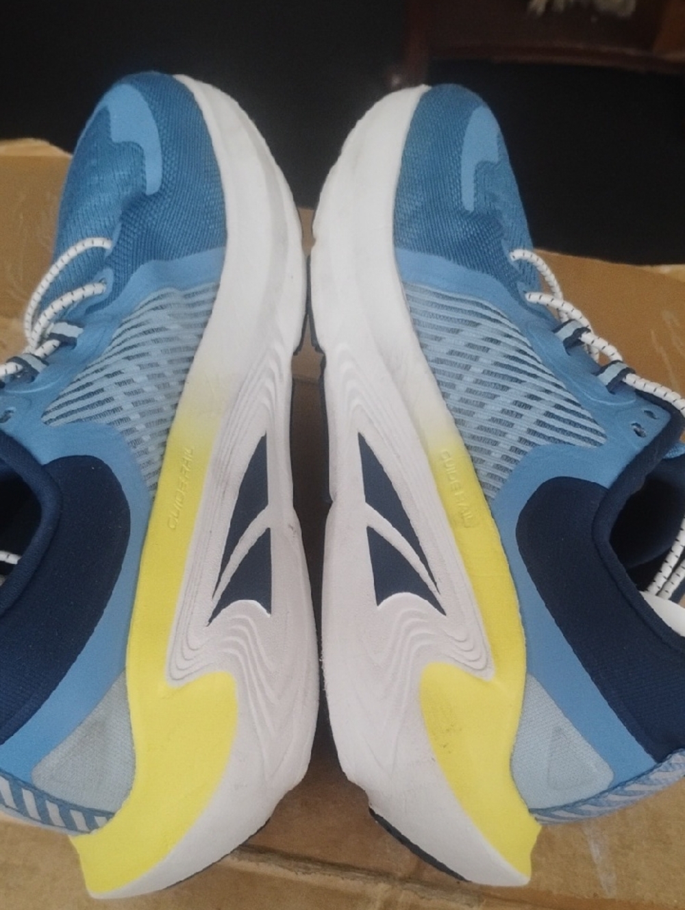 Altra Paradigm 7 - Picture 5 of 11